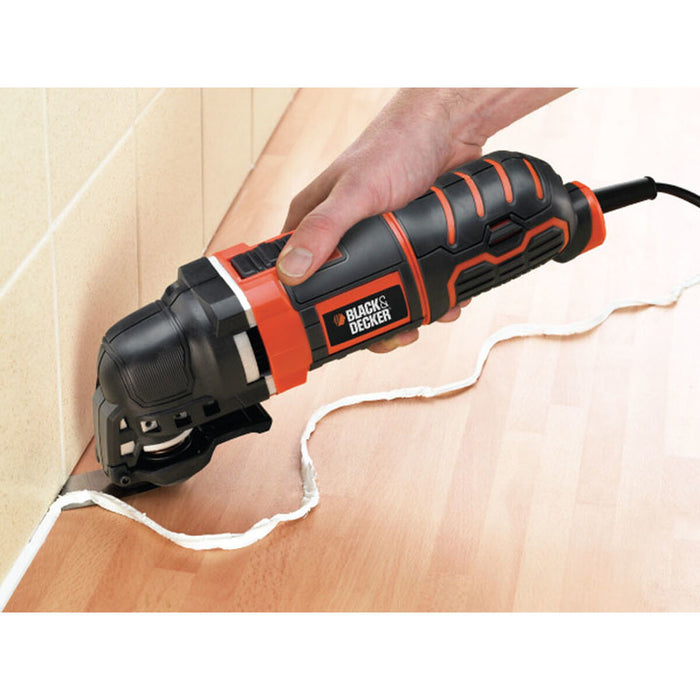 Instrument multifuncțional Black & Decker MT300KA Oscilant 300 W