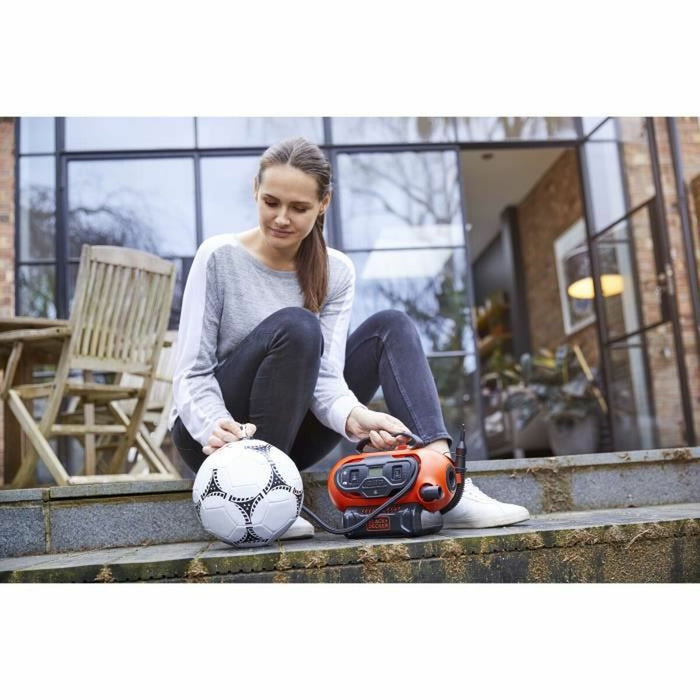 Compresor de aer Black & Decker BDCINF18N-QS