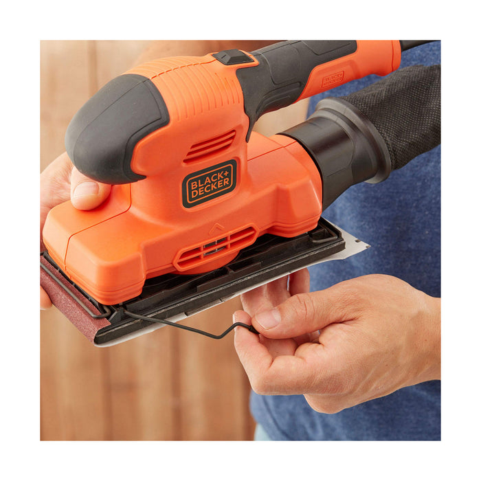 Șlefuitor orbital Black & Decker BEW220 150 W
