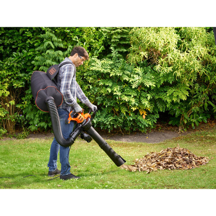 Suflantă Black & Decker BEBLV300-QS Tocător de gradina 3000 W
