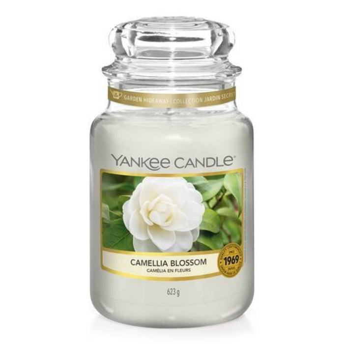 Lumânare parfumată Yankee Candle Camellia Blossom, 623 g