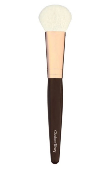 Pensulă pentru fond de ten Charlotte Tilbury Magic