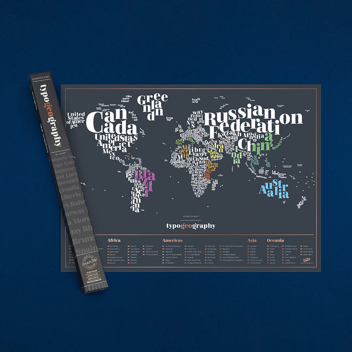 Hartă răzuibilă Luckies, Scratch Map Typogeography, 82,5 × 59,4 cm