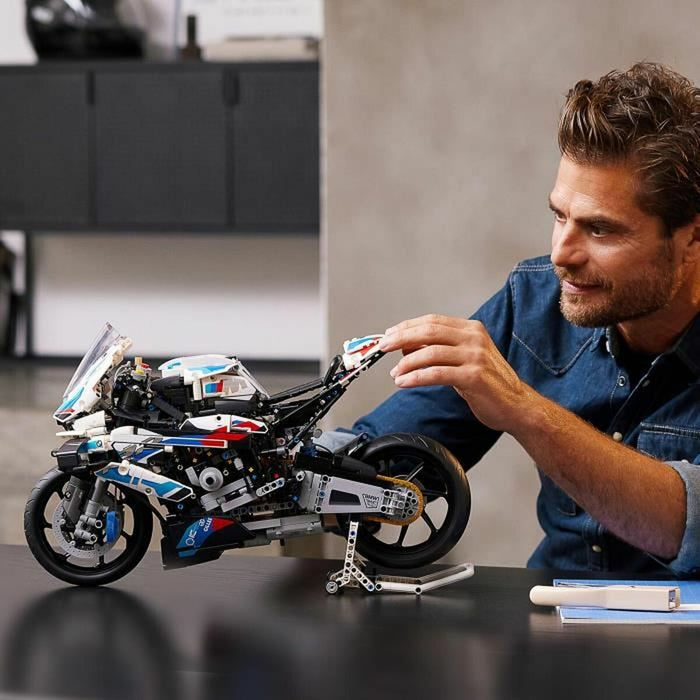 Set de Construcție   Lego Technic BMW M 1000 RR Motorcycle