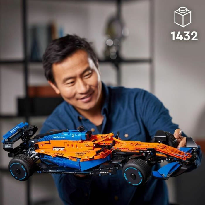 Set de Construcție   Lego Technic The McLaren Formula 1 2022