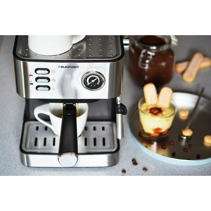Aparat de cafea superautomat Blaupunkt CMP312 Negru 850 W 2 Hrníčky 1,6 L