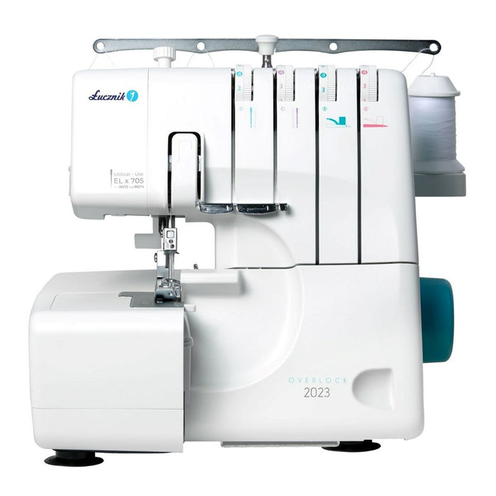 Mașină de Cusut Łucznik Overlock 2023