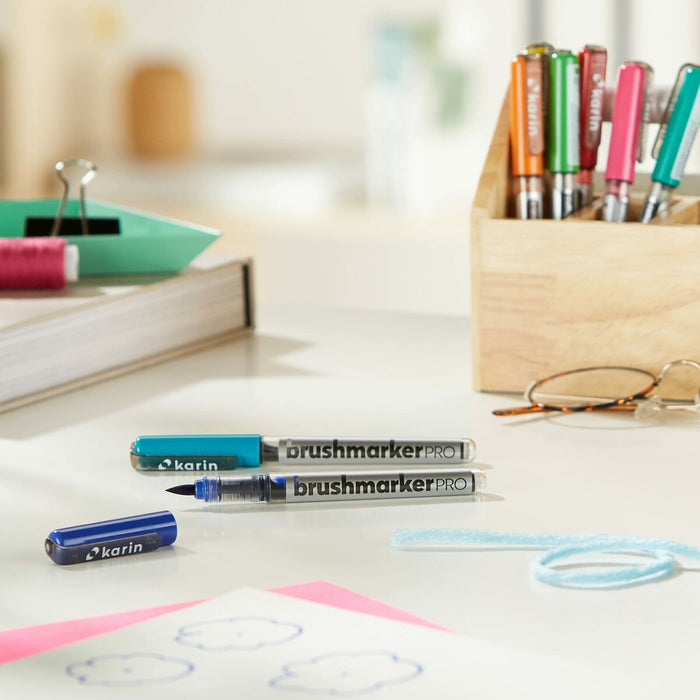 Set de Carioci Karin Brushmarker Pro - Basic Colours 12 Piese