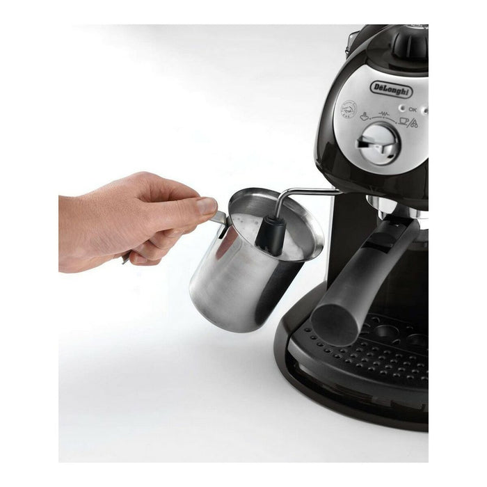 Cafetieră DeLonghi EC221.B 1 L 1100 W