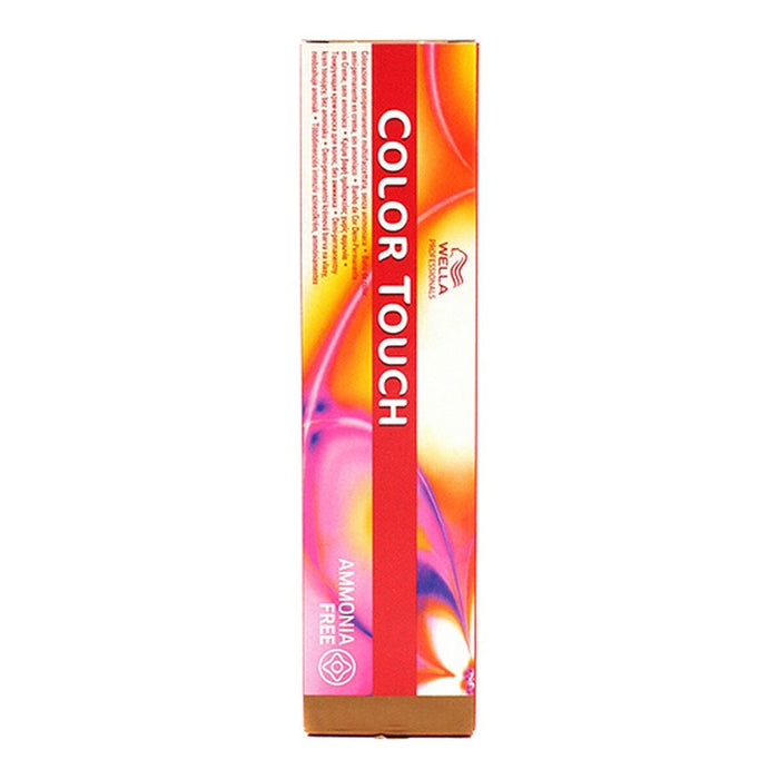 Vopsea Permanentă Color Touch Vibrant Reds Wella Nº P5 66,45 (60 ml)