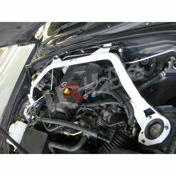 Bara de armare Ultra Racing URTW4-786 Superior Frontal