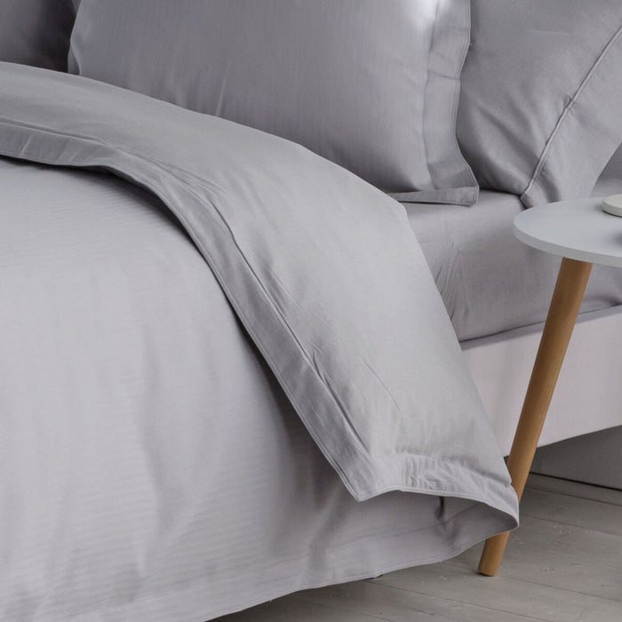 Set husă de pătură Alexandra House Living Gri Perlat Pat 90 4 Piese