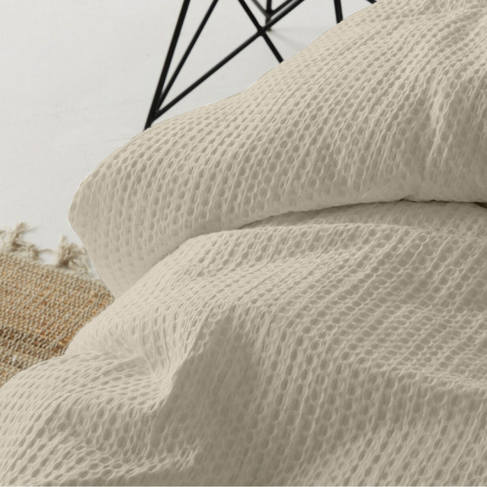 Set husă de pătură Alexandra House Living Banús Bej Pat 180 3 Piese