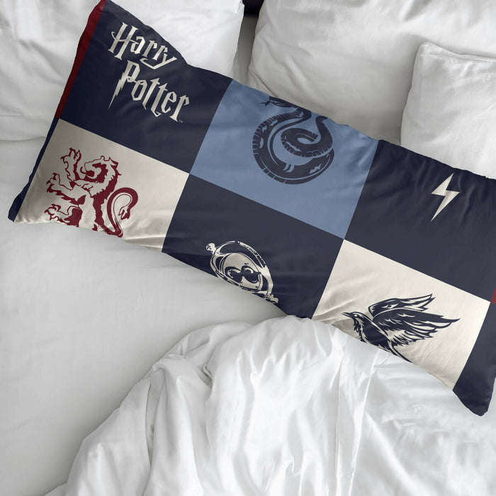 Față de pernă Harry Potter Hogwarts Multicolor 65 x 65 cm