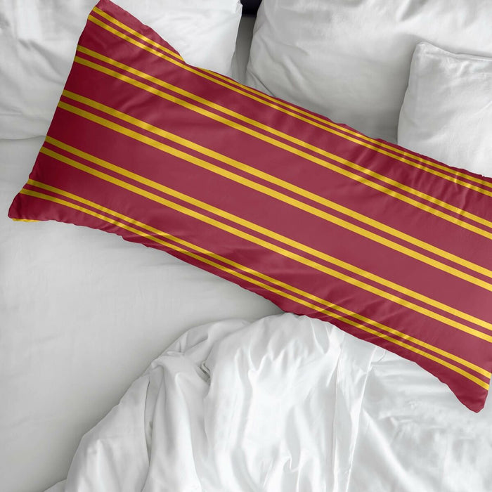 Față de pernă Harry Potter Griffindor Shield 45 x 125 cm