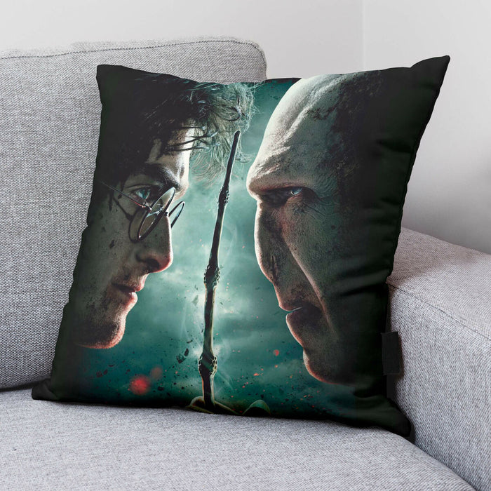 Husă de pernă de canapea Harry Potter vs Voldemort 50 x 50 cm
