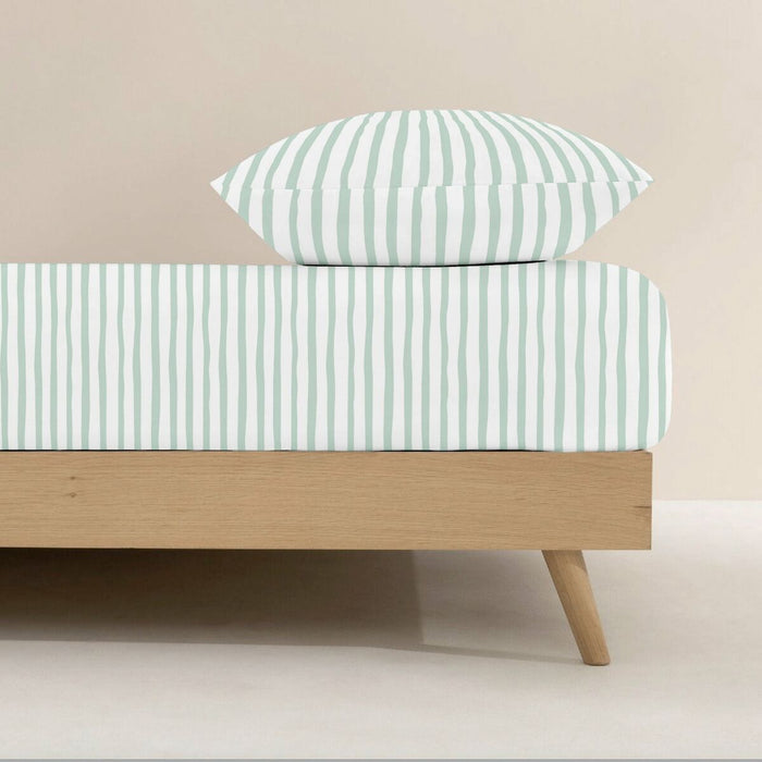Foaie de fund montată Kids&Cotton Mael Multicolor 105 x 200 cm