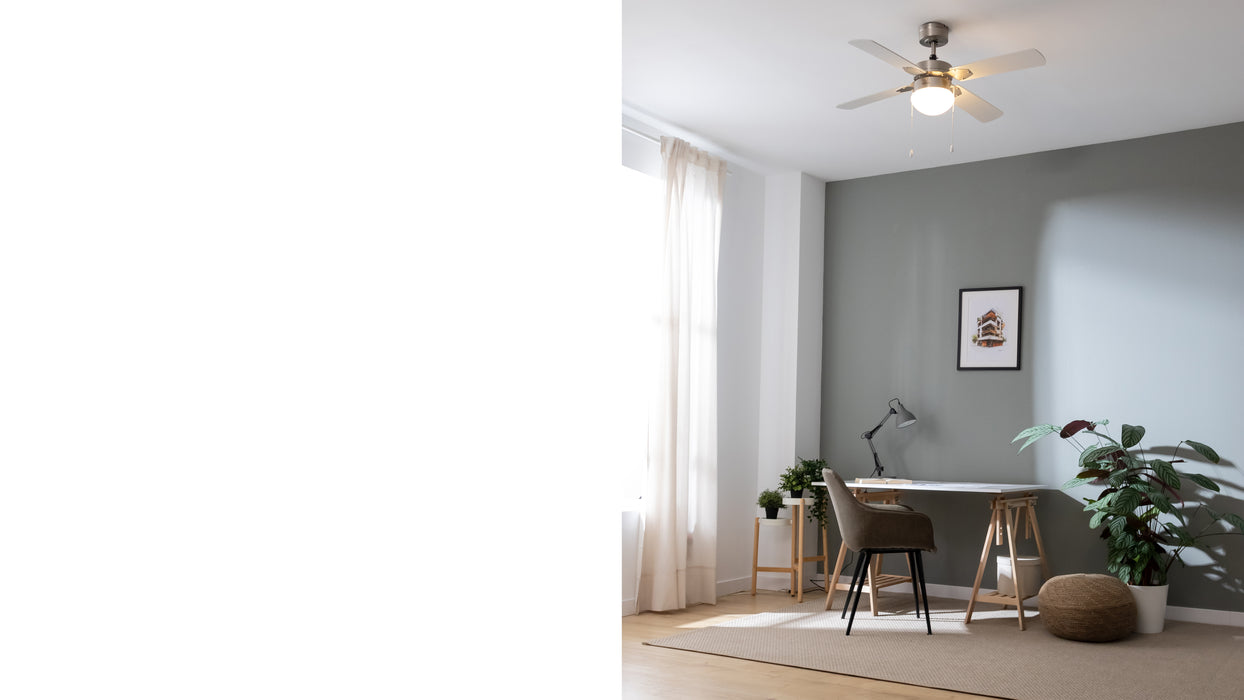 Ventilator de tavan cu iluminare Cecotec EnergySilence Aero 450 IronWhite, 50 W, diametru 106 cm, 3 trepte