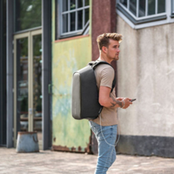 Rucsac Antifurt XD Design P705.291 Negru