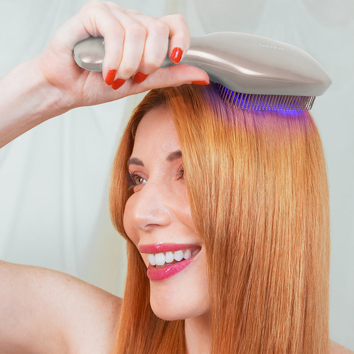 Perie pentru îngrijirea părului Cecotec HairCare Revitalize Champagne, 5 tehnologii, 8 × 5 × 23,5 cm, champagne