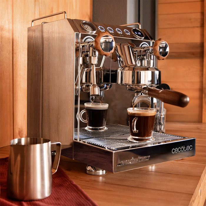 Espressor barista Cecotec Baristeo Classic, 2700 W, rezervor 2,5 l, presiune 15 bar