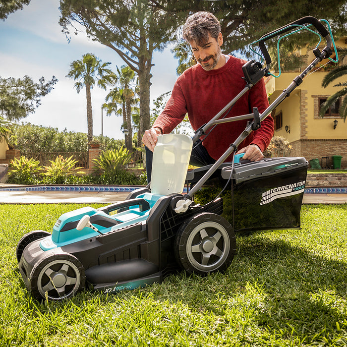 Mașină de tuns iarba cu cablu Cecotec Terrenator 460 Flex Z Auto, 2000 W, lățime de tăiere 46 cm, sac de 60 l