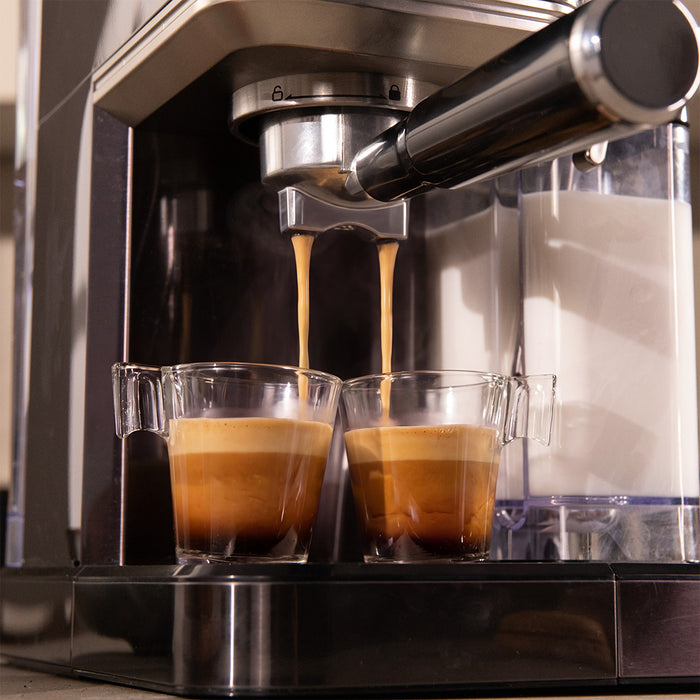 Espressor semiautomat Cecotec Cafelizzia ColdBrew Latte, 1350 W, 20 bar, rezervor apă 1,2 l, negru