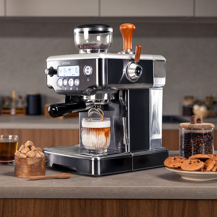 Espressor Cecotec Power Espresso 20 Barista Steel & Grind, 2200 W, 20 bari, rezervor 2,1 l, râșniță cu 30 de trepte