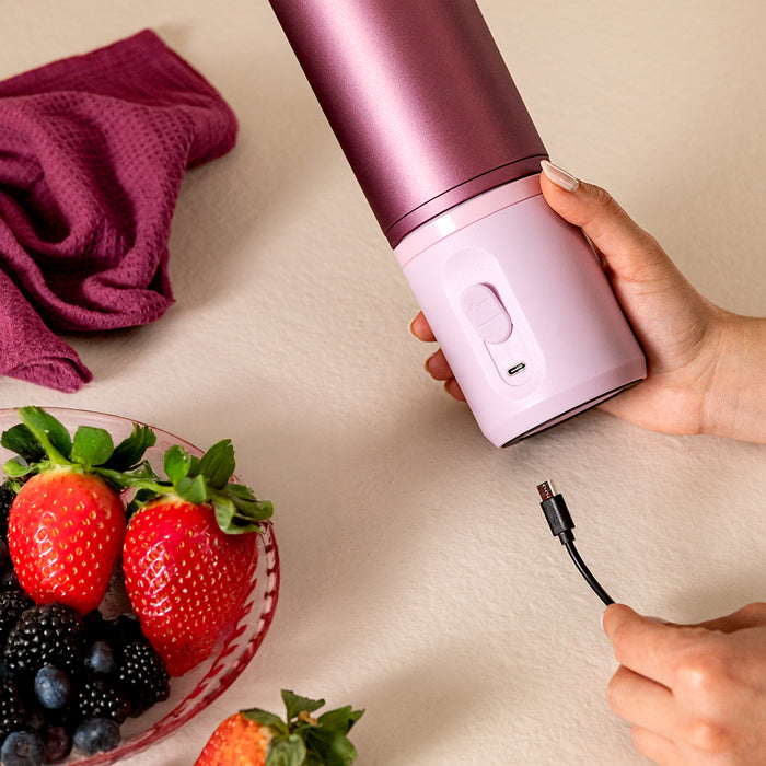 Blender portabil Cecotec Power Titanium Shake2Go Dark Steel, 600 ml, 180 W, 3 programe, negru