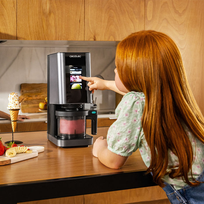 Mașină de înghețată Cecotec Gelatec 1800 Touch, 1,35 l, 10 programe, neagră