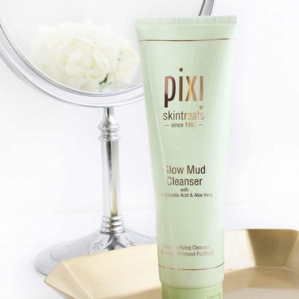 Cremă de curățare facială PIXI Glow Mud Cleanser, tub verde, 190g