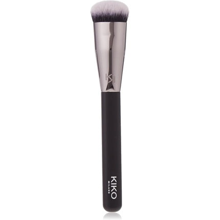 Pensulă Contur KIKO Milano Face 11 cu fibre sintetice pentru conturare și sculptare