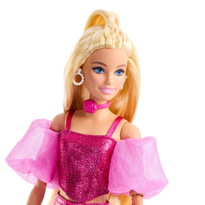 Păpușă Mattel Barbie Deluxe Style #5, ținută metalizată roz, 4+ ani