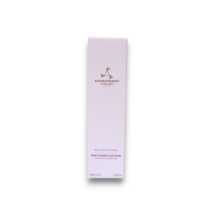 Loțiune de curățare facială Aromatherapy Associates Mattifying Deep Cleanse Face Wash, matifiantă, 200 ml