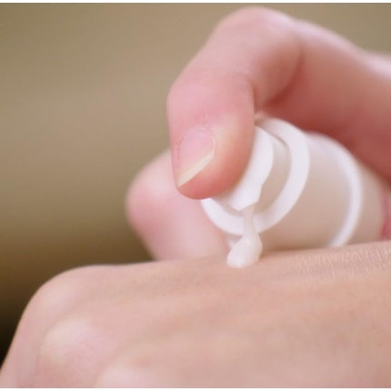 Serum facial Topicrem Mela Booster împotriva petelor pigmentare, 30 ml