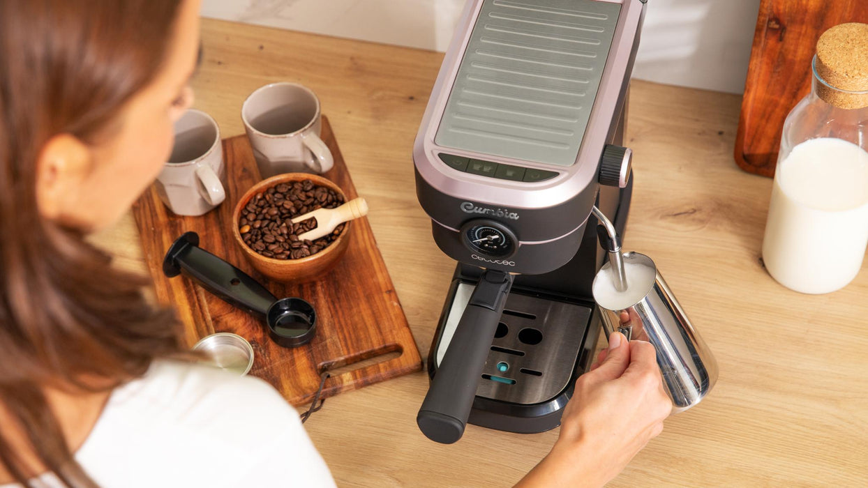 Espressor Cecotec Cafelizzia 890 Rose Pro, 1350 W, 20 bar, rezervor 1,1 l, negru/roz
