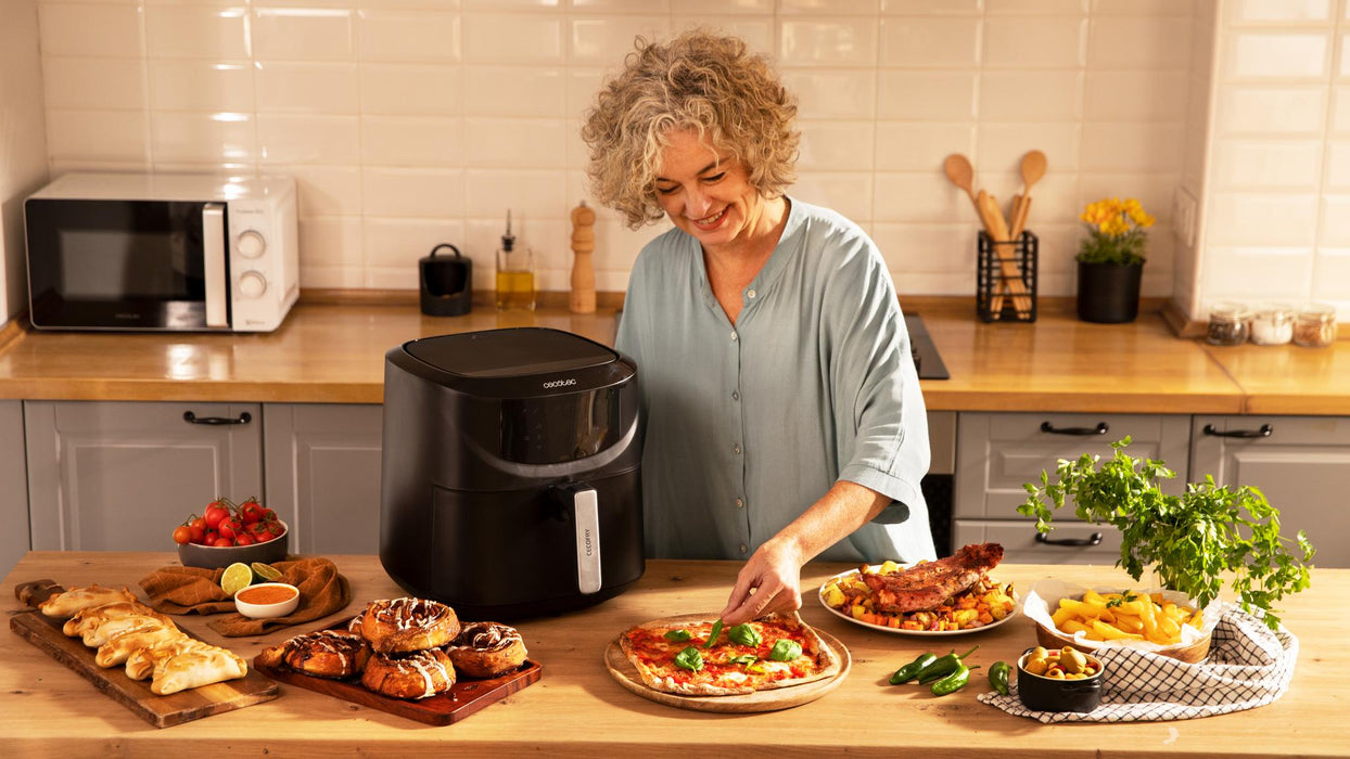 Friteuză cu aer cald Cecotec Cecofry Absolute 7600, 7,6 l, 2000 W, 8 programe, neagră