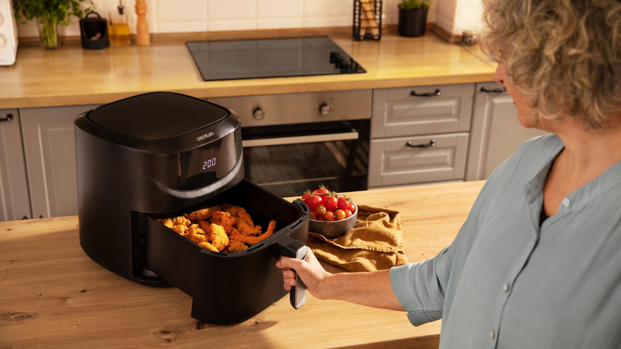Friteuză cu aer cald Cecotec Cecofry Absolute 7600, 7,6 l, 2000 W, 8 programe, neagră