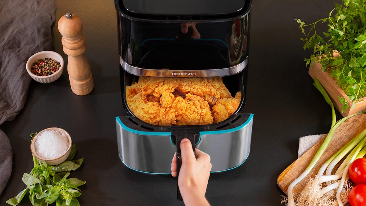 Friteuză cu aer cald Cecotec Cecofry Full Inox Pro 5500 Pro cu accesorii, 5,5 l, 1700 W, 8 programe, inox