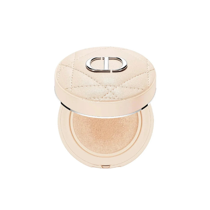 Fond de ten cushion Christian Dior Forever Skin Cushion, nuanța 010, 10 g