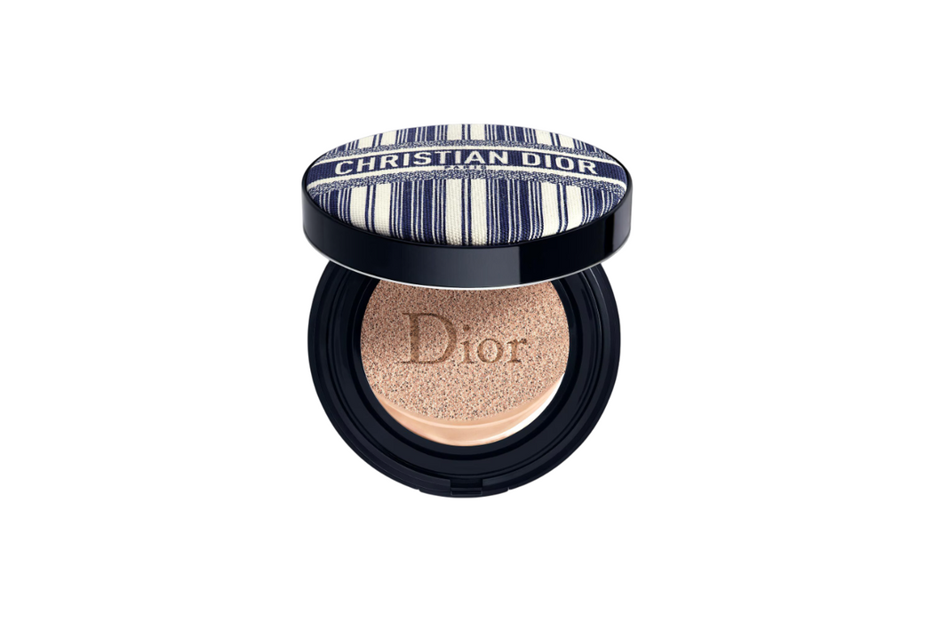 Fond de ten cushion Christian Dior Forever Skin Glow Cushion Diorivira, de lungă durată, nuanța 1N Neutru, 14 g
