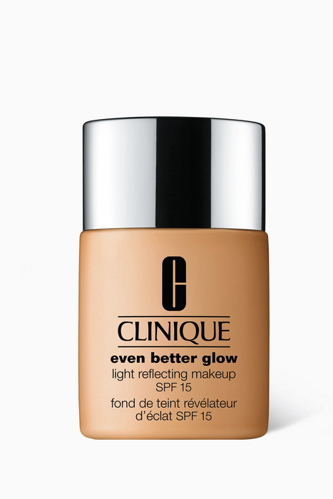 Fond de ten lichid Clinique Even Better Glow, reflectant de lumină, nuanța WN 68 Brulee, SPF 15, 30 ml