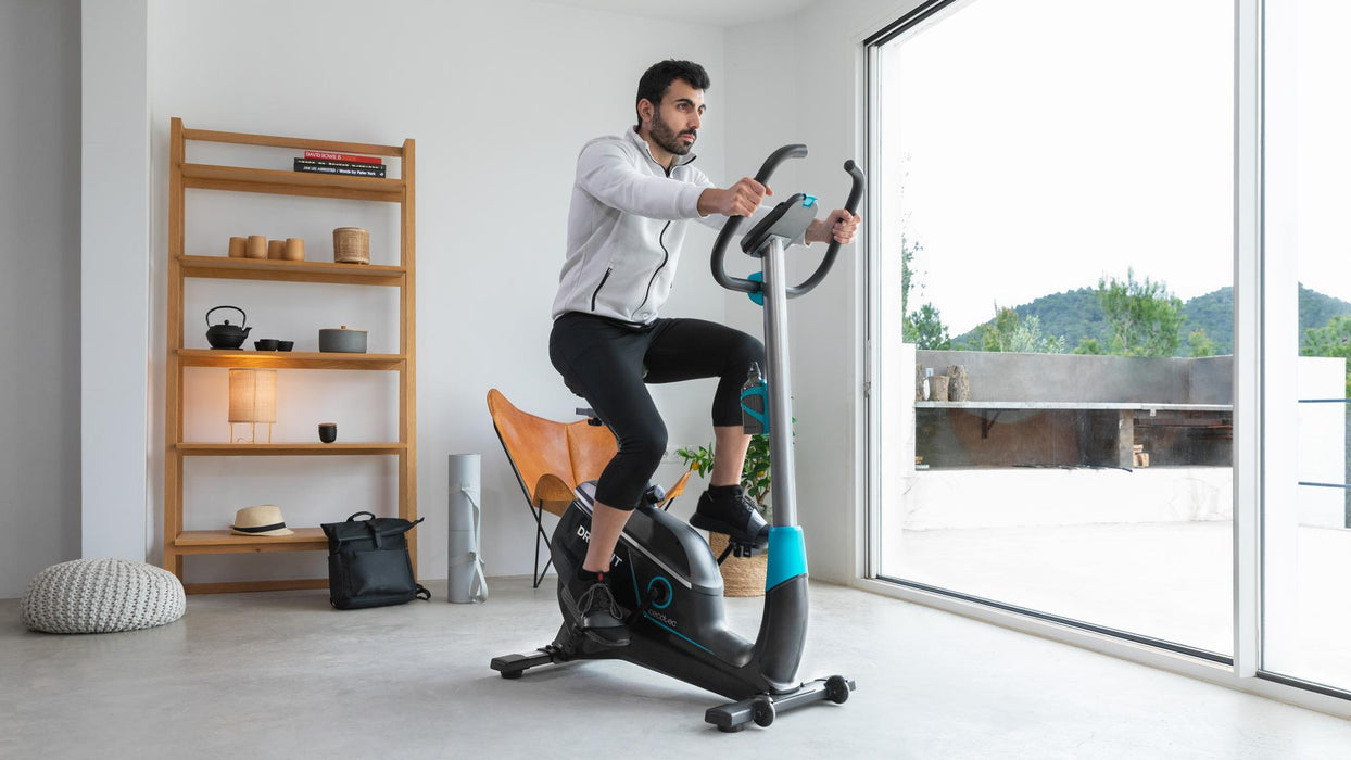 Bicicletă fitness Cecotec Drumfit Cycle 9000 Talos Pro, volantă 9 kg, rezistență magnetică, 56 × 94 × 142 cm