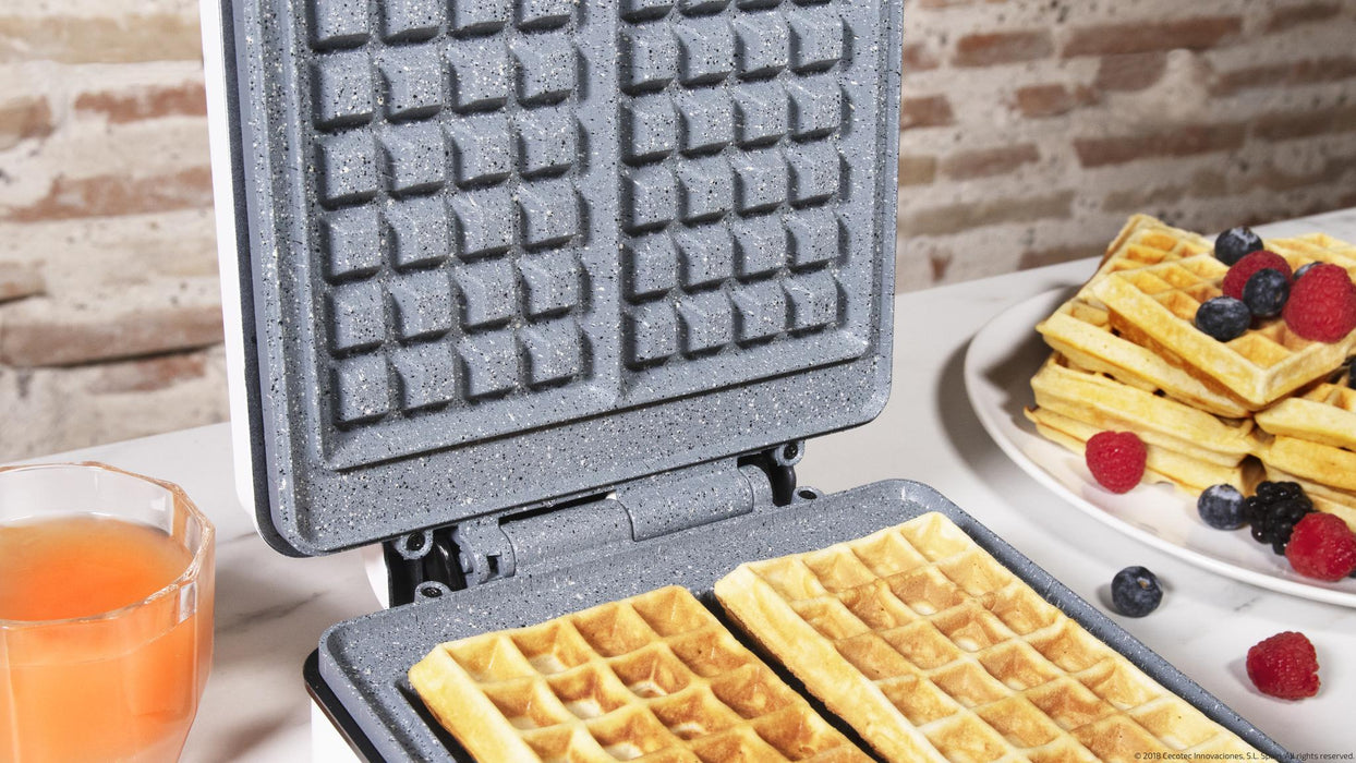 Aparat de făcut vafe Cecotec Fun Gofrestone Double, 1200 W, pentru 2 vafe, alb