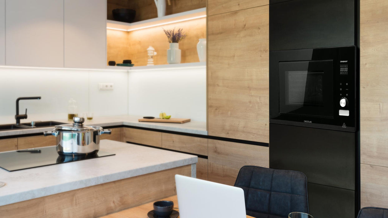 Cuptor cu microunde încorporabil Cecotec Grandheat 2090 Built-In Touch Black, 20 l, 1200 W, grill 1000 W, negru