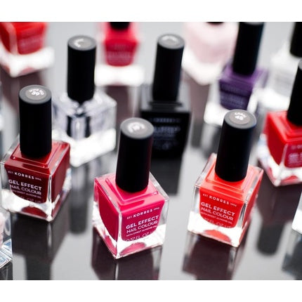 KORRES Nail Colour cu Efect Gel, Coral, 11ml