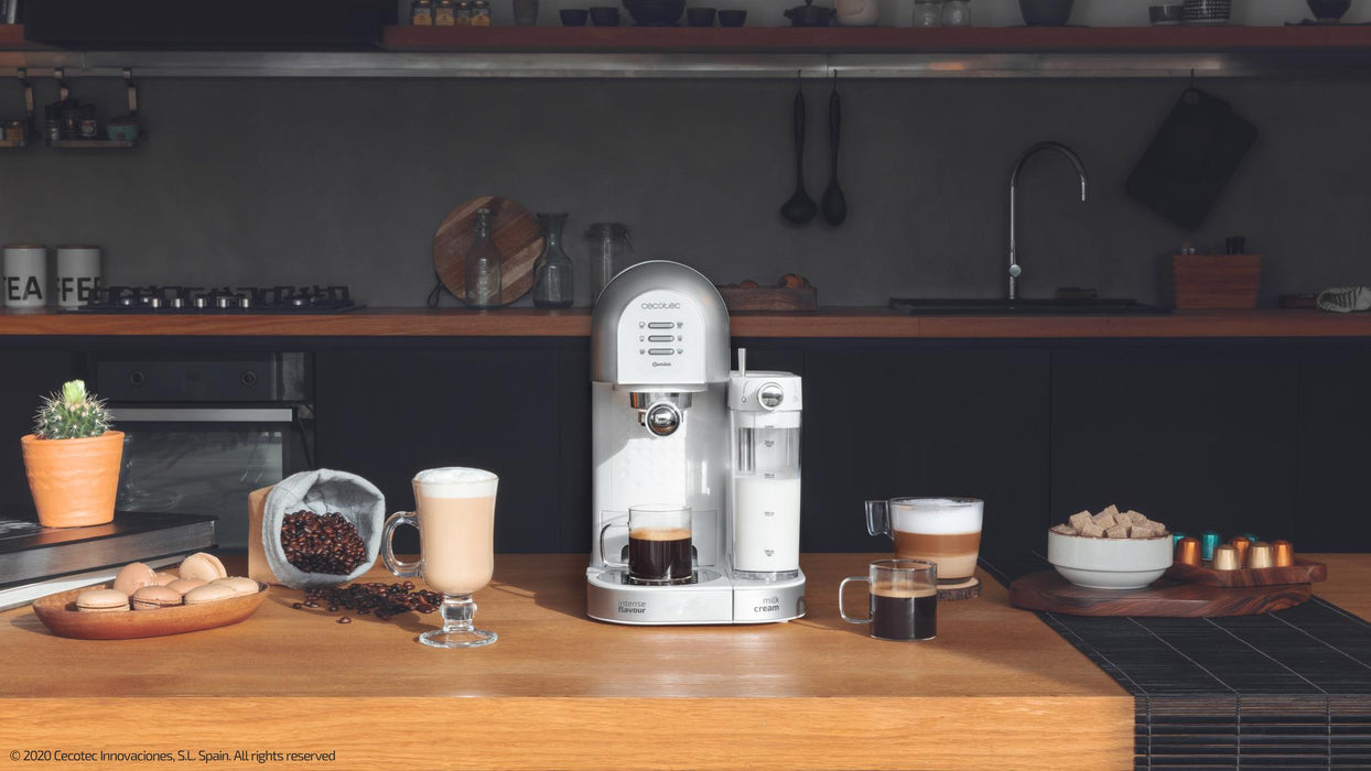 Espressor semiautomat Cecotec Cumbia Power Instant-ccino 20 Chic Serie Bianca, 1470 W, 20 bar, rezervor 1,7 l, alb