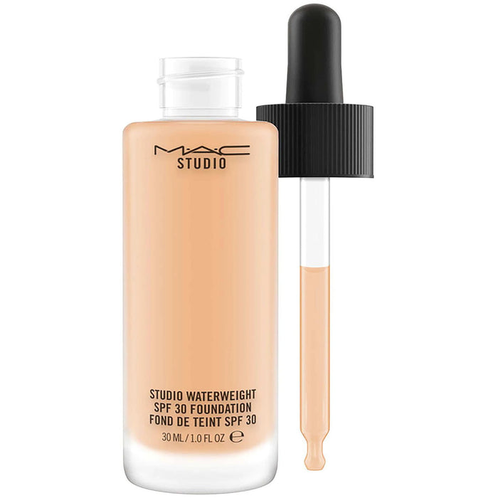Fond de ten lichid MAC Studio Waterweight, de lungă durată, cu vitamina E, nuanța NC30, SPF 30, 30 ml