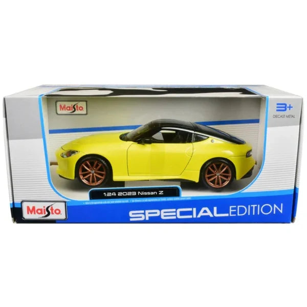 Machetă auto Maisto Nissan Z, Special Edition, scara 1:24, galbenă
