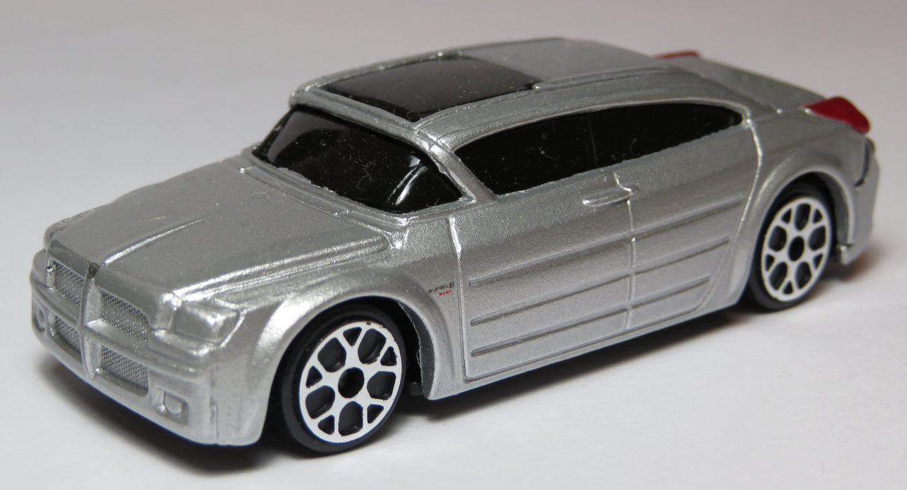 Mașinuță de jucărie Maisto Fresh Metal Toy Cars, model argintiu